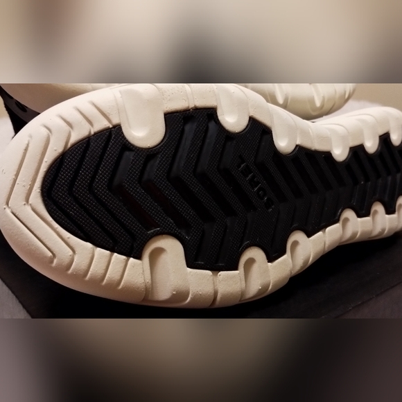 Sorel Explorer II Joan Faux Fur woman's size 7 - Picture 5 of 12